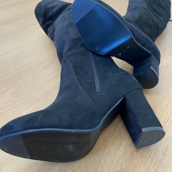 City Chic wide calf black suede look boots - Picture 5 of 6